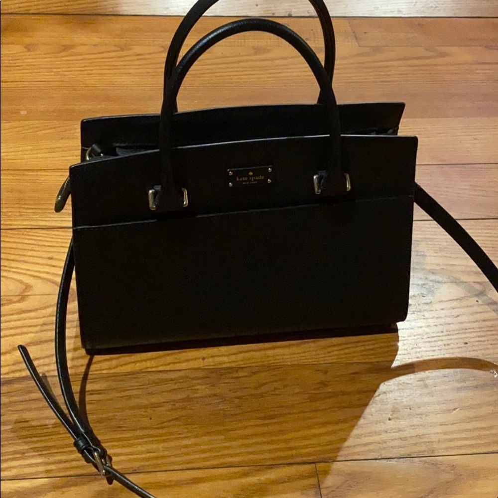 Classic black leather Kate Spade ♠️